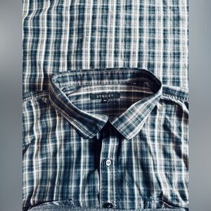 Synrgy Men's (Dark Blue Plaid) Short Sleeve ButtonUp (4XLT)